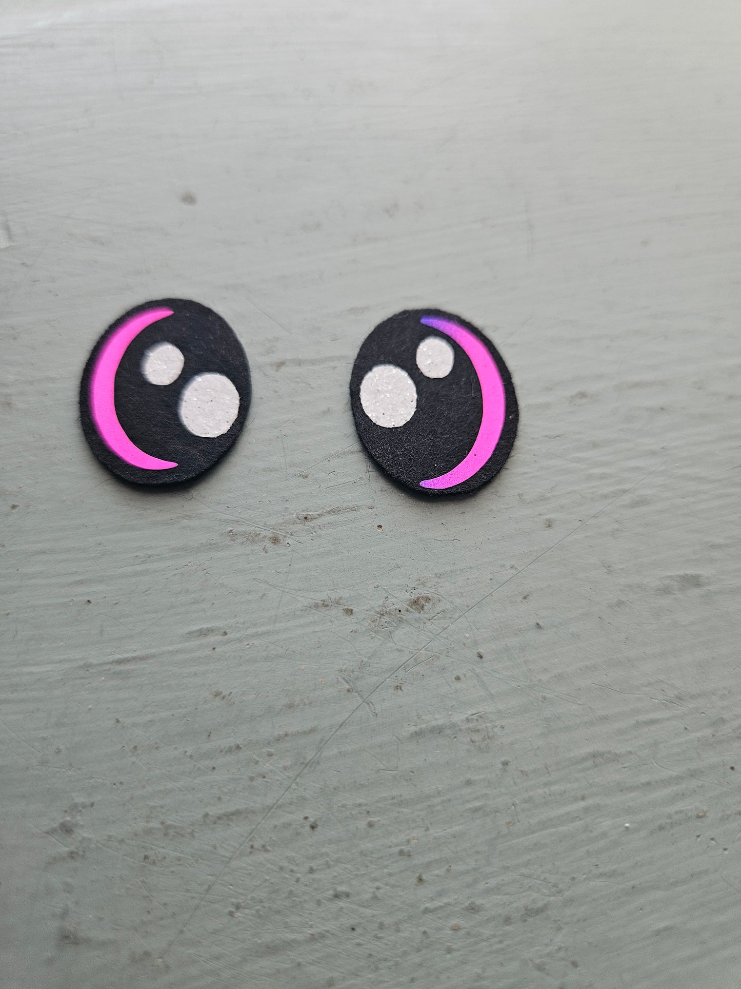 Cute Cresent Moon Eyes 1 inch