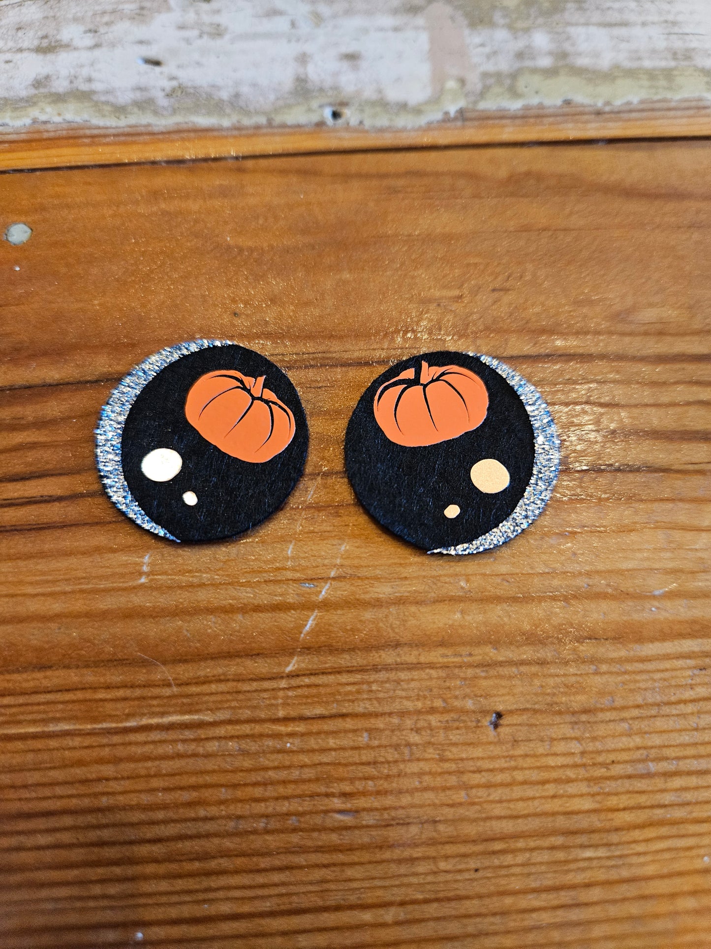 1 inch pumkin spice eyes