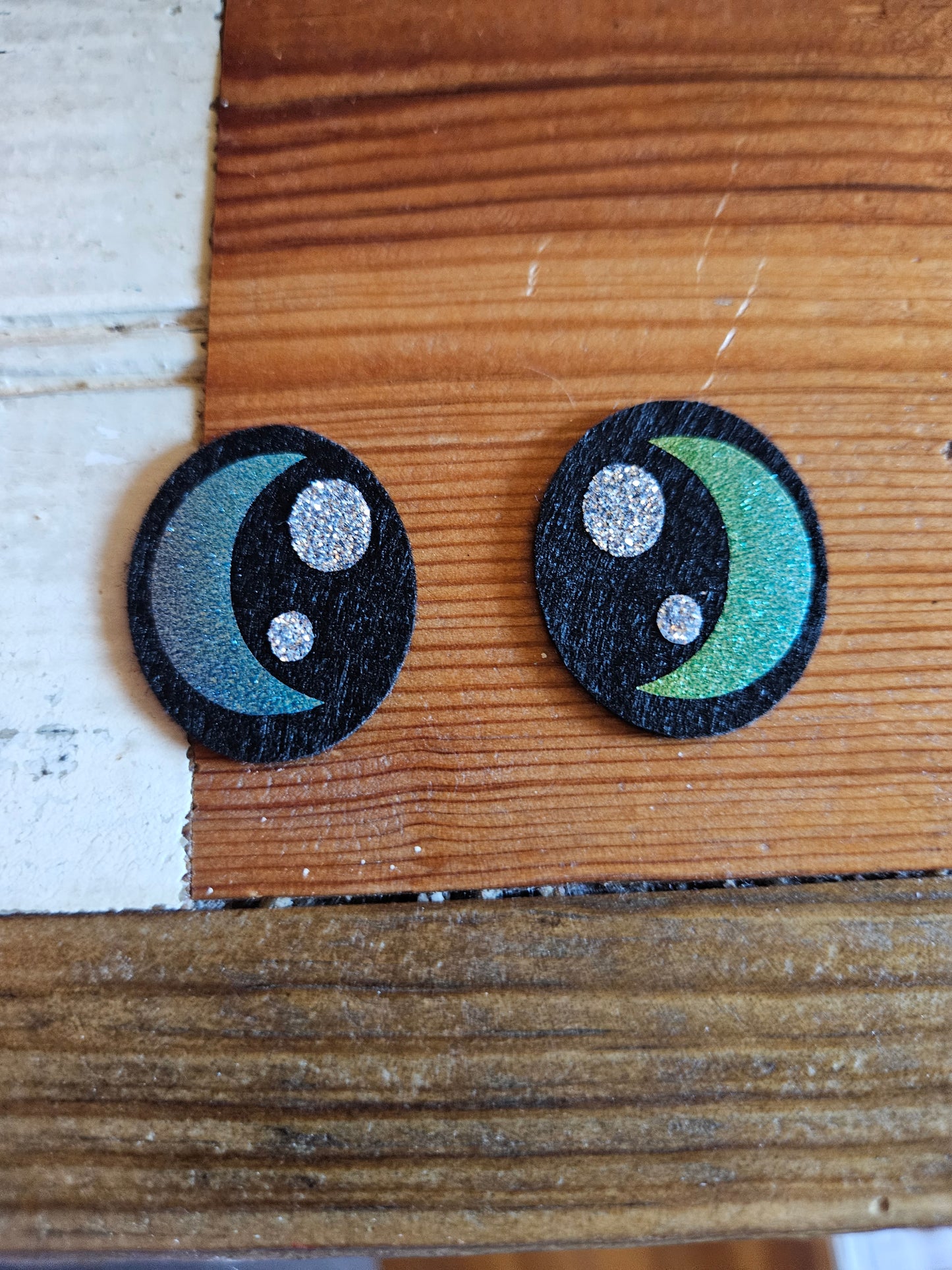 1 inch felt multi pack Eyes